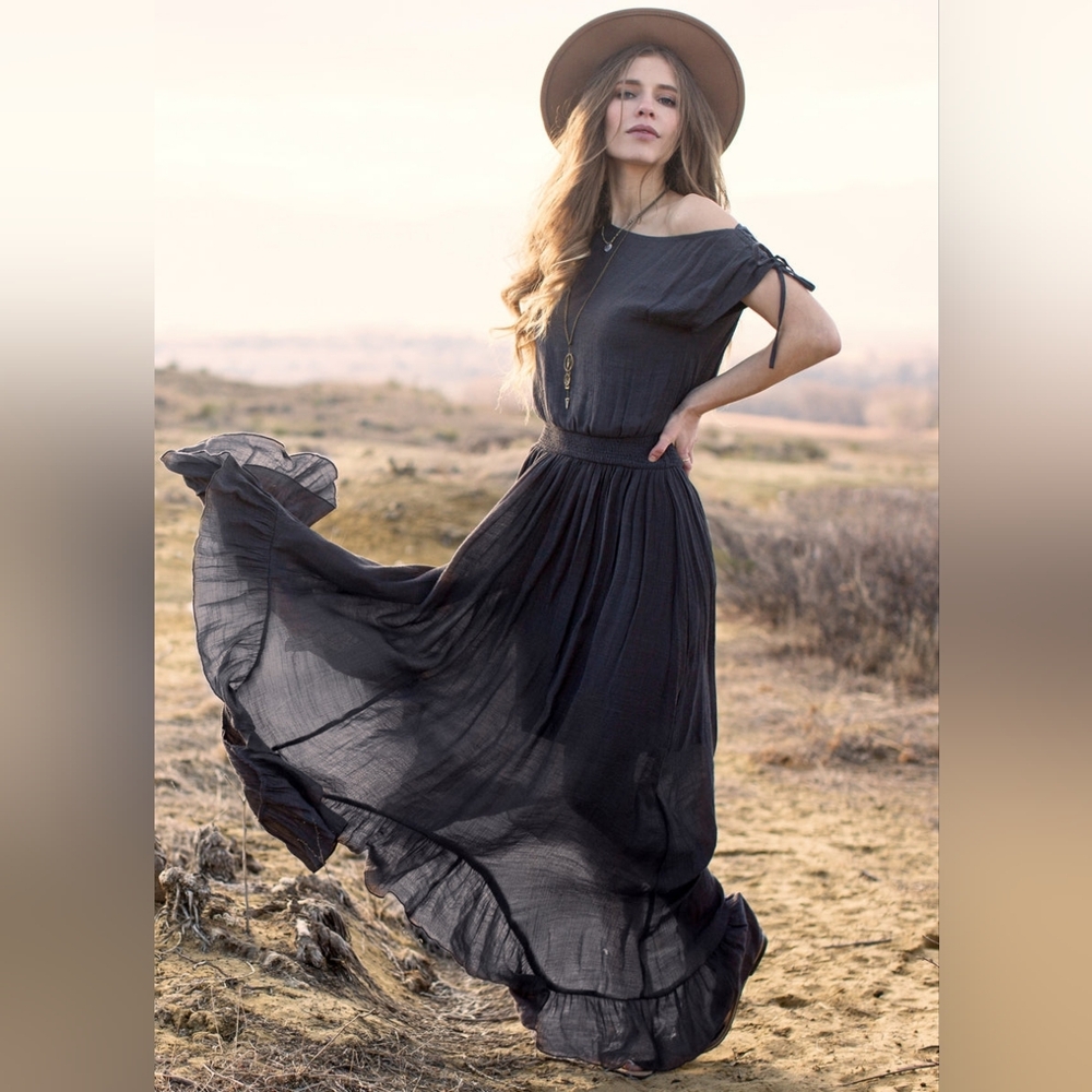 Joyfolie Gia Dress - Picture 2 of 6